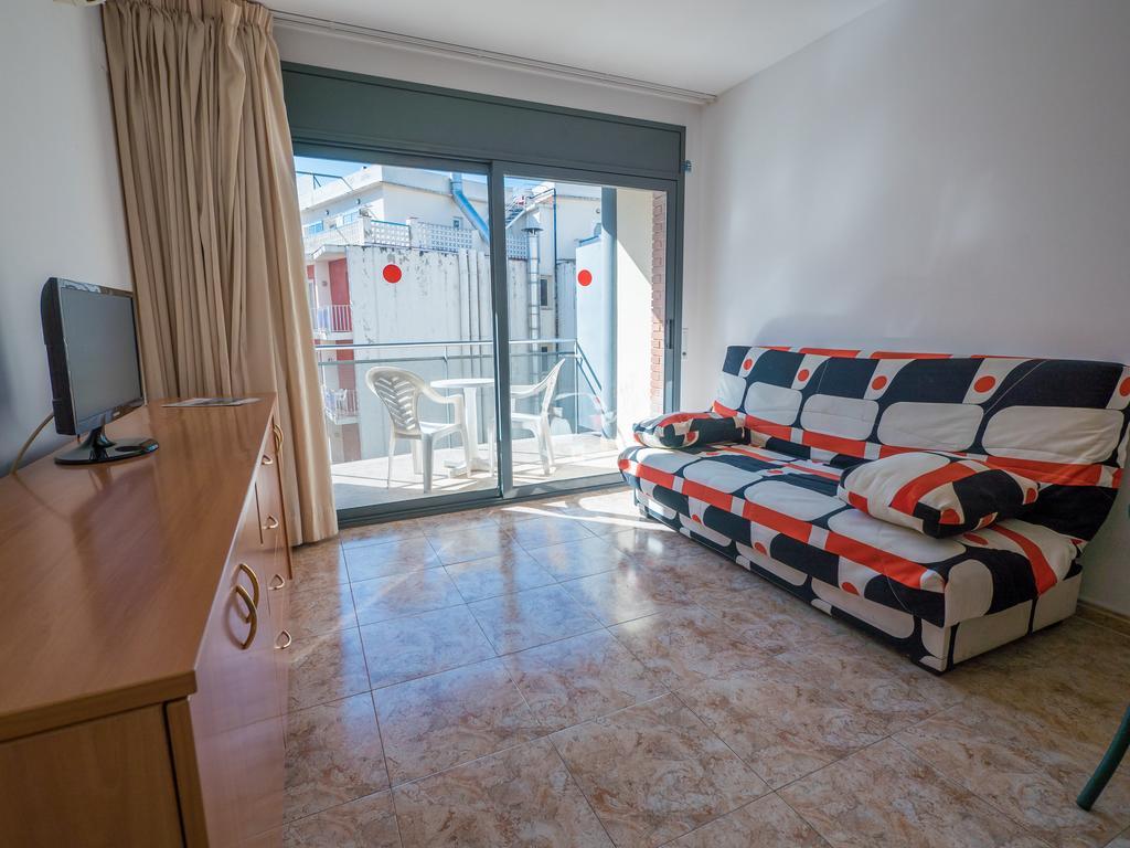 Apartaments Ar Easy Santa Anna II Lloret de Mar Eksteriør billede